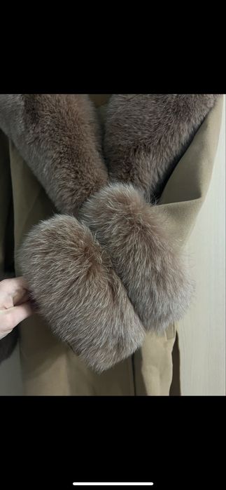 дамско палто от кашмир с естествен косъм