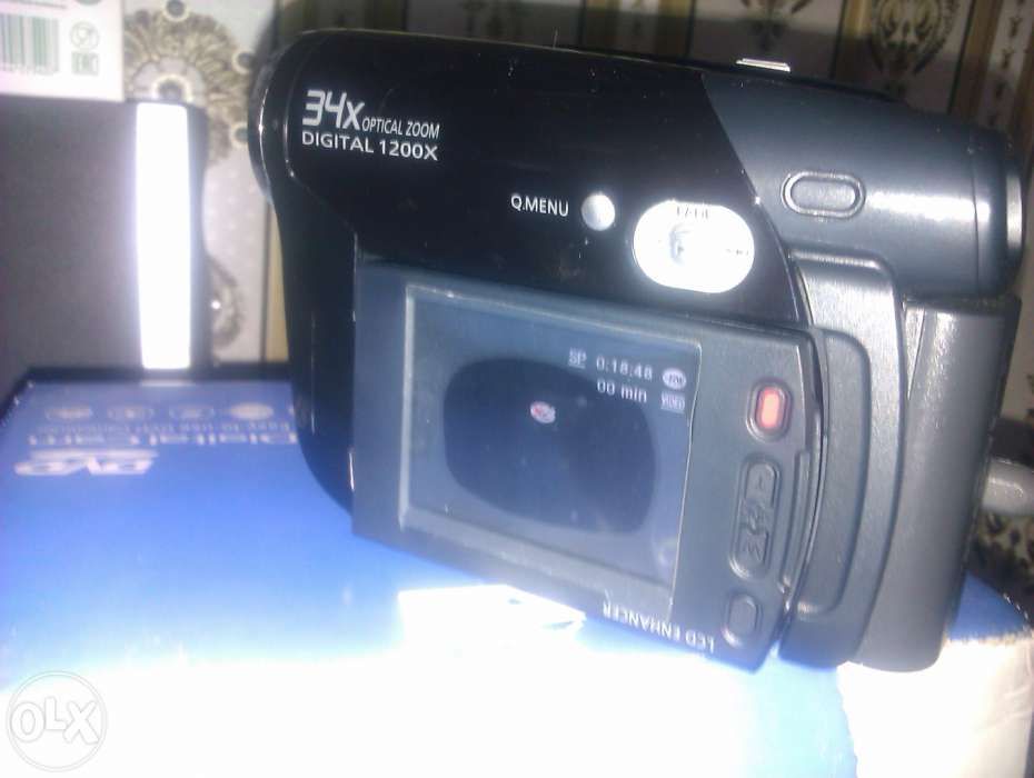 Видеокамера SAMSUNG VP-DC171BI