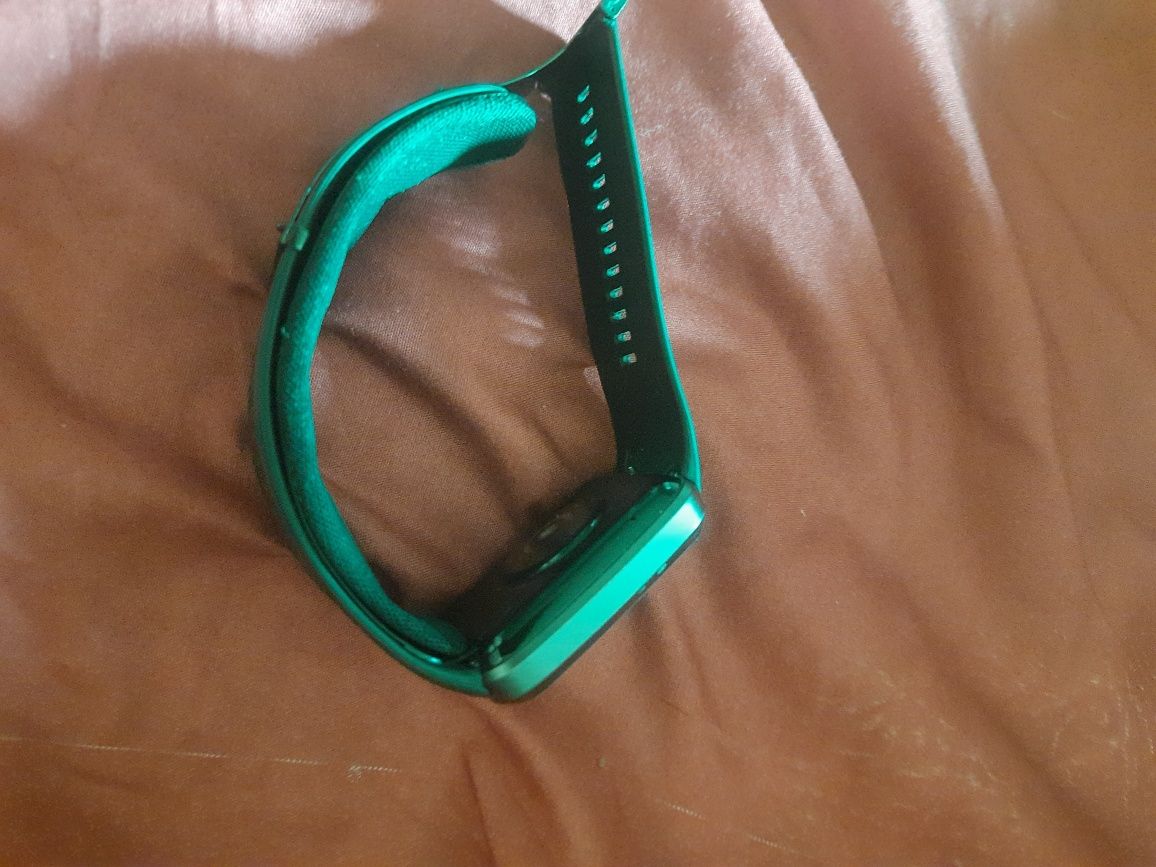 Смарт часовник Huawei watch D с гаранция