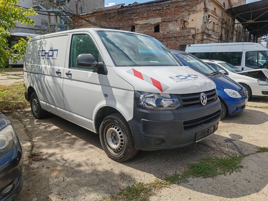 VW T6 2.0 TDi 2014