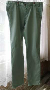 Ластичен панталон в синьозелен цвят