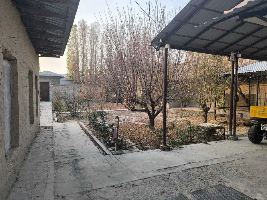 Ховли сотилади Абдурахмоновда 8 сотих