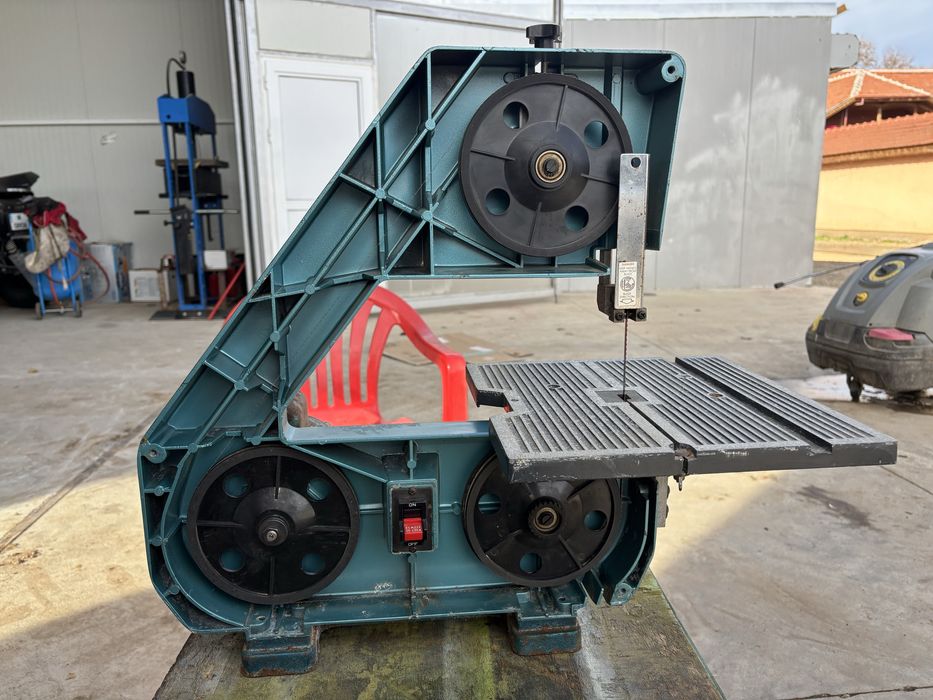 Настолен банциг Clarke