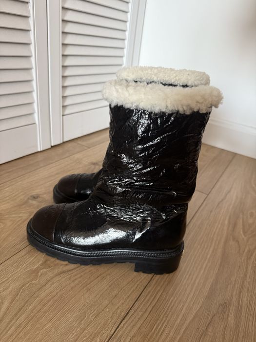 Cizme imblanite Chanel marimea 37