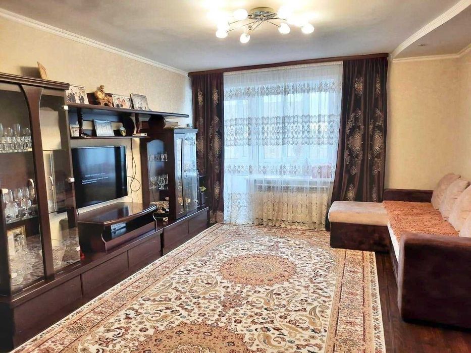 Продам 3-хкомнатную квартиру на Юго-Востоке по Ул.Гапеева.