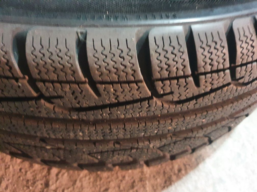 Гуми KUMHO 185/55 R15 с Алуминиеви джанти