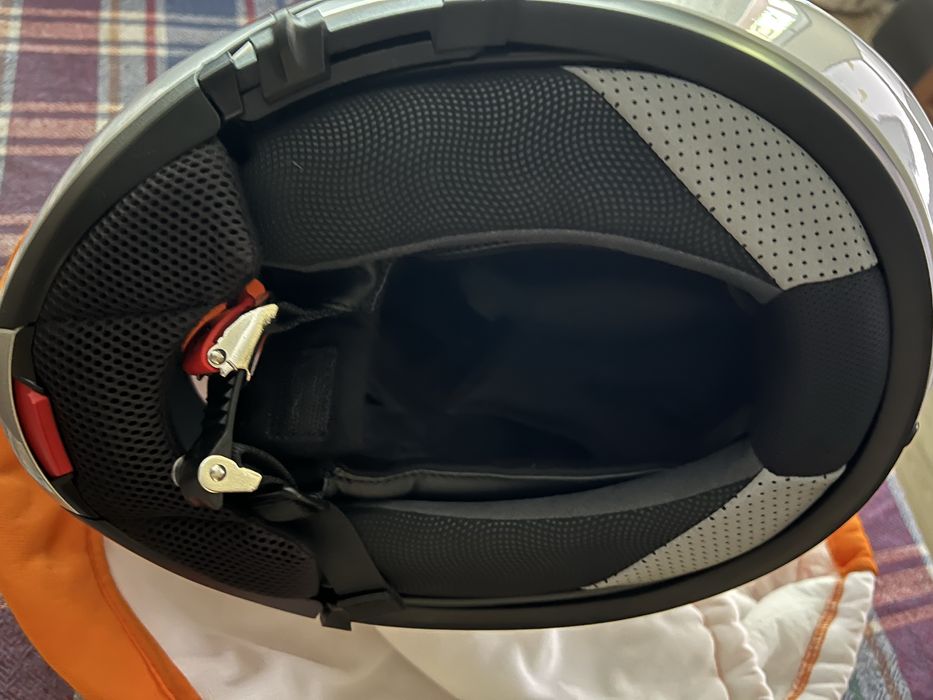 Мото каска Schuberth c3