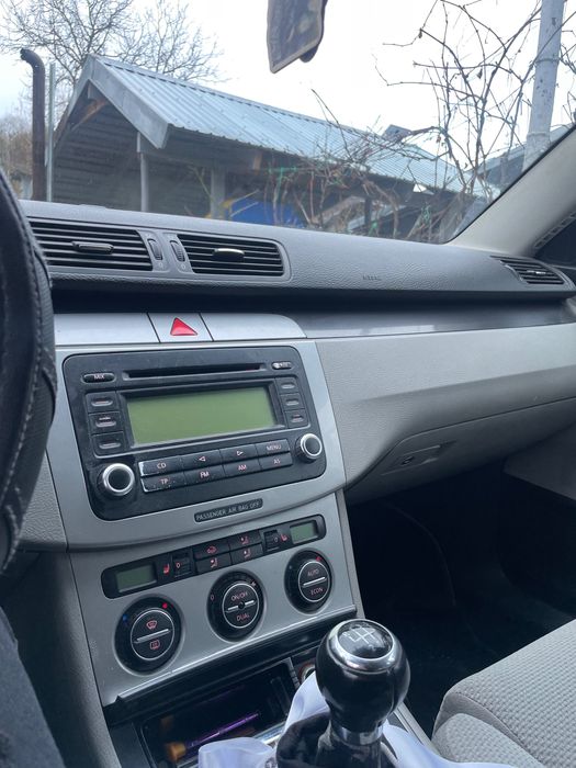 Volkswagen Passat b6 2.0 tdi