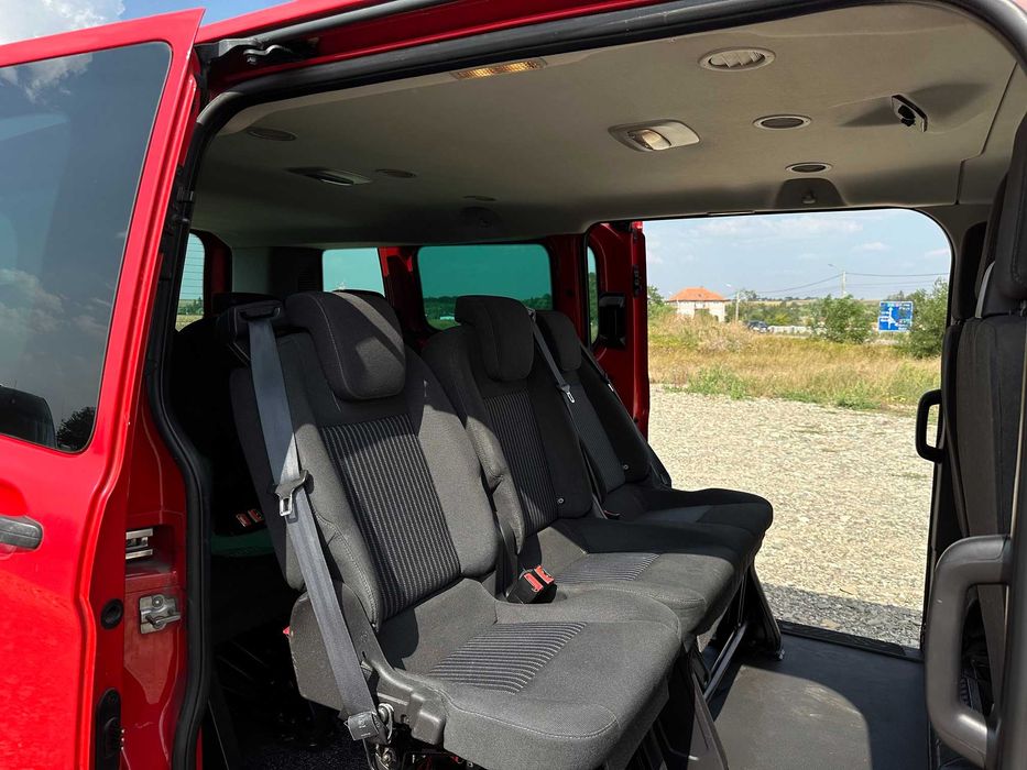 Ford Transit Custom 2,2 tdci 2014 8+1 lung accept variante !