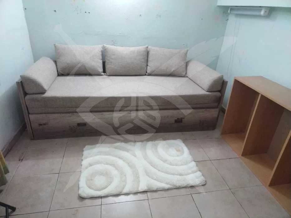 Дава се под наем Мезонет в Варна, Цветен квартал - 20 кв.м за 200 € - Снимка #1