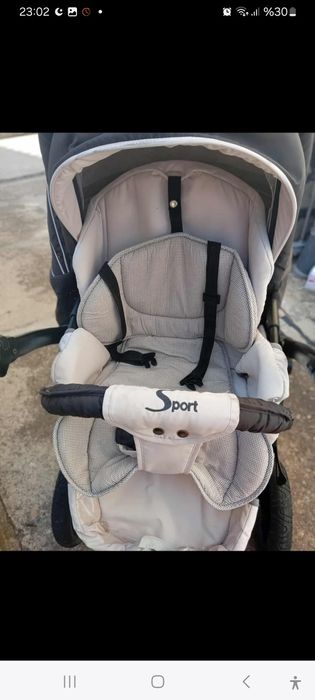 Продавам детска количка