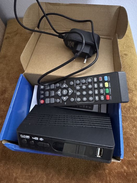 IPTV DVB-T2 Приемник за ТВ.