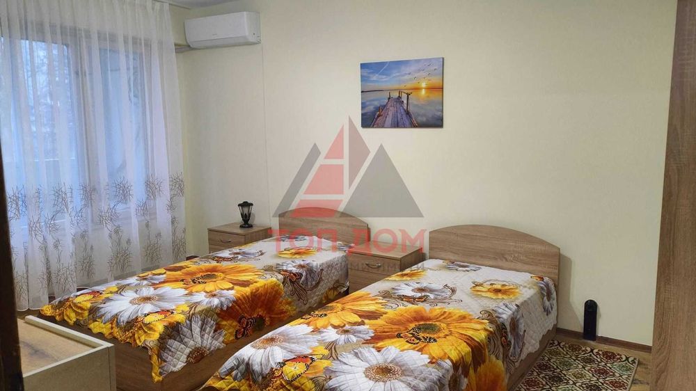 Дава се под наем Тристаен апартамент в Варна, Цветен квартал - 70 кв.м за 450 € - Снимка #2