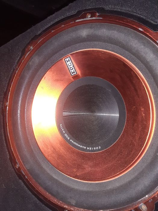 Subufăr auto 1800 w