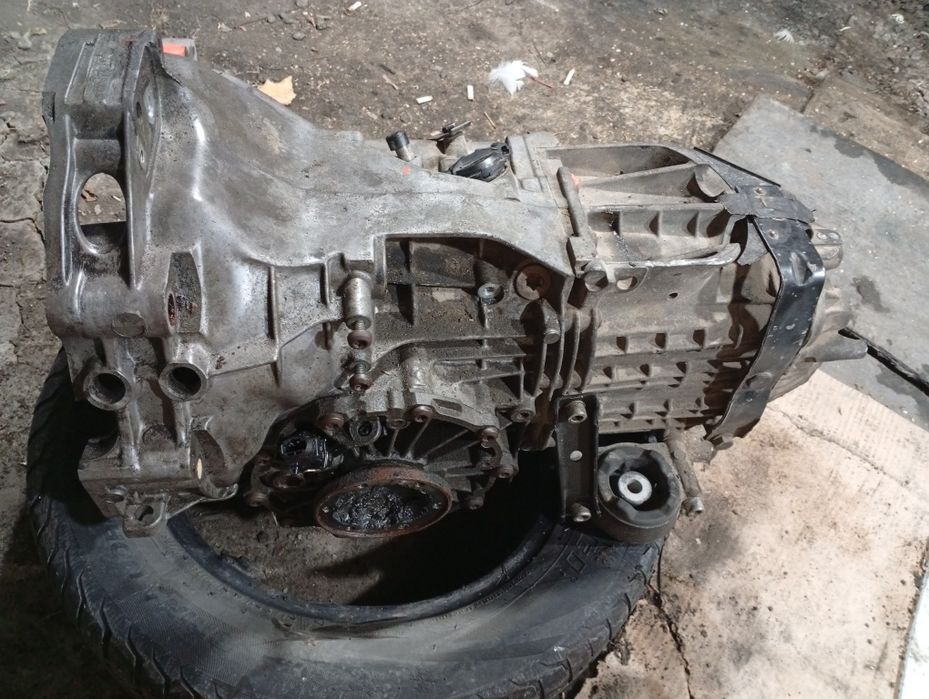 Продам КПП Ауди 80