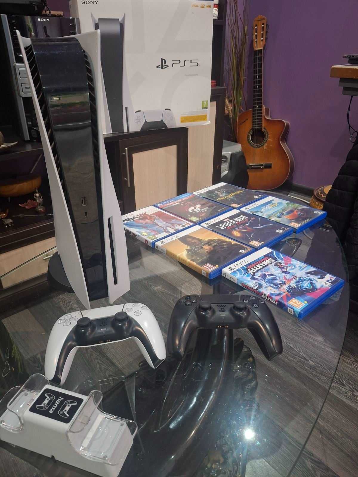 ПРОДАВАМ PlayStation 5 1 tb + 4 бр. игри