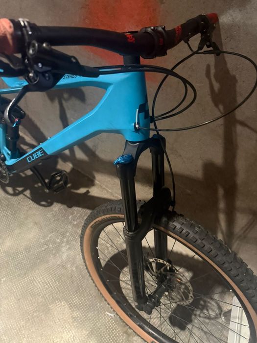 Bicicleta mtb full suspensie carbon