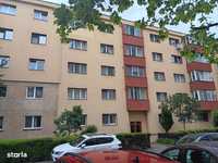 Apartament 3 camere ,2 bai,parcare de vanzare