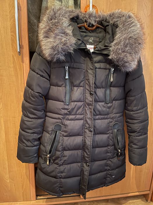 Пуховик зимний черный