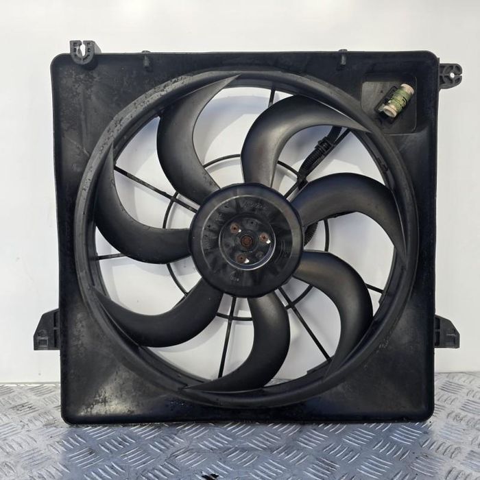 Electroventilator racire motor Kia Sorento 2.2 CRDI