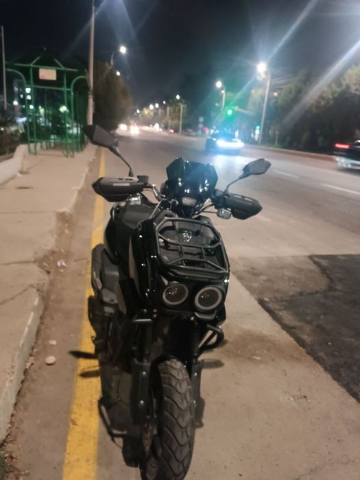 Скутер танк продается.