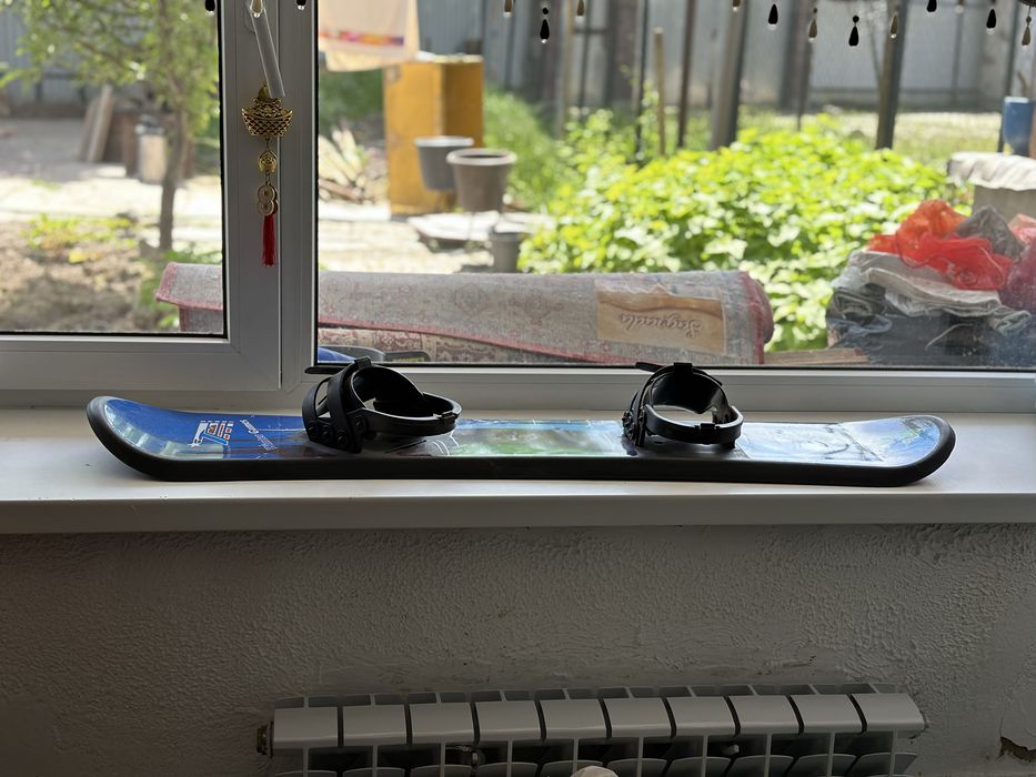 Сноуборд 110см. Новая. Не пользовались