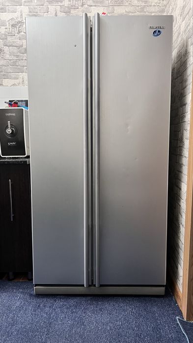 холодильник в хорошем состояни