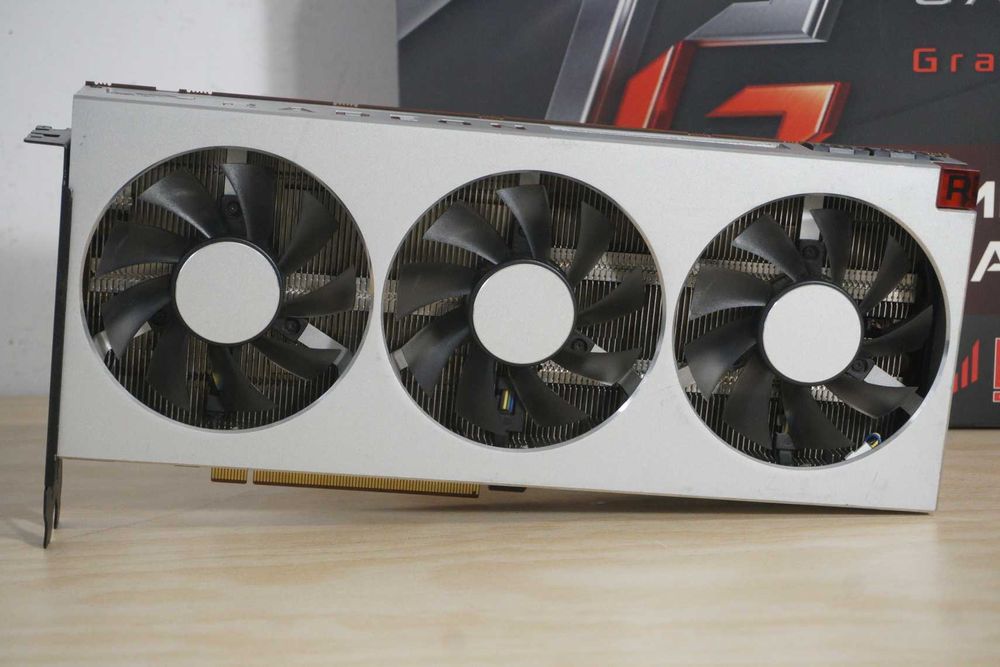 Видеокарта, GPU AMD RADEON VII 16GB HBM2 / Вкл.ДДС
