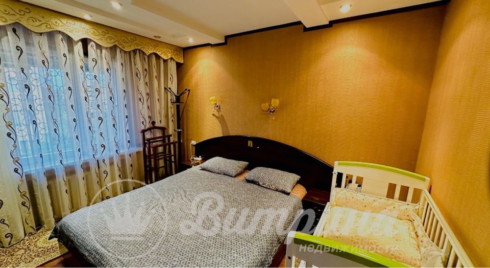 Продается 3 комнатная квартира Юнусабад-18  JURTA 103834