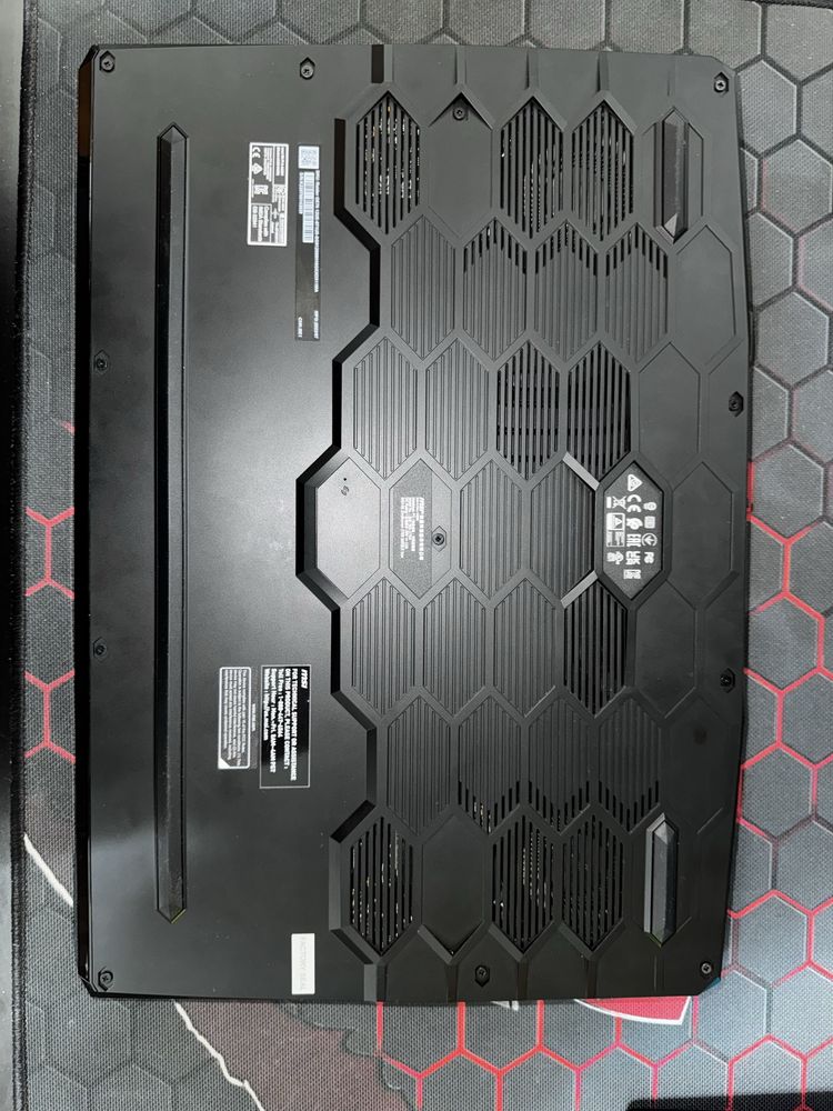 Мощный ноутбук 17.3” с i9 и RTX 3060 - идиальное состояние.
