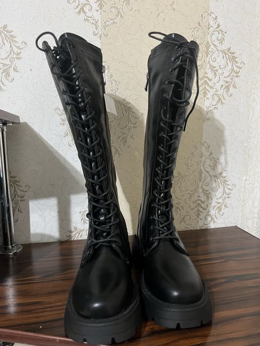 Продам новые сапоги (зима)