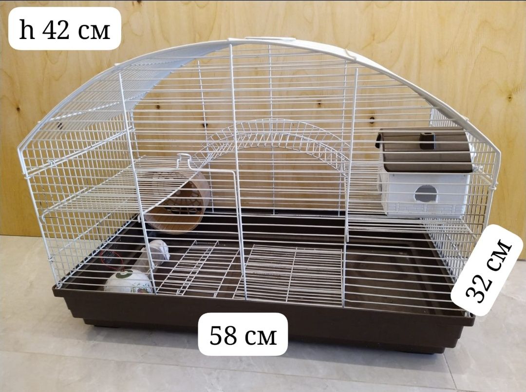 Срочно продам клетки для домашних хомячков