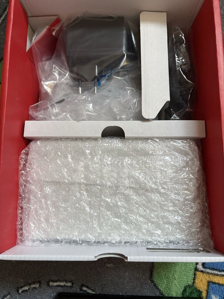 Vand nintendo switch OLED.NOU CU GARANTIE!!
