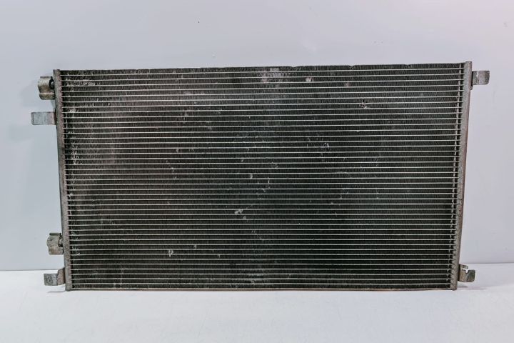 Radiator AC 8200115543C Renault Scenic a 2-a generatie seria