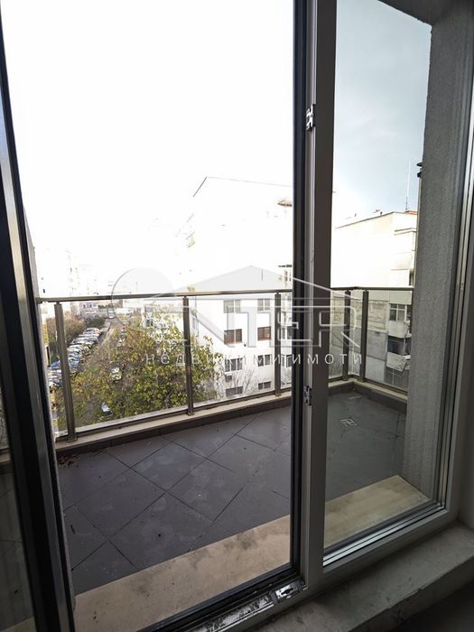 3-стаен в Варна-Лятно кино Тракия площ 101 цена 255000