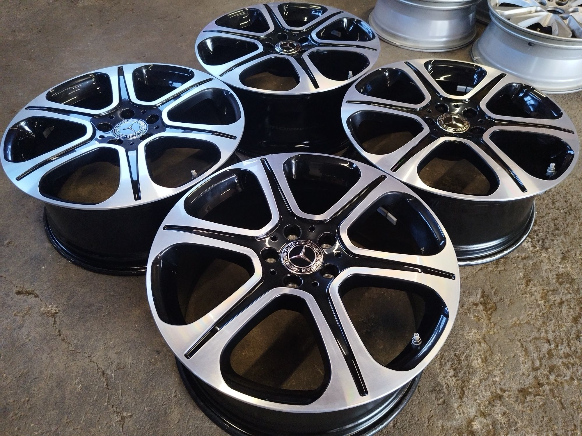 19" Mercedes E-class W213 Оригинални Джанти за Мерцедес 5x112