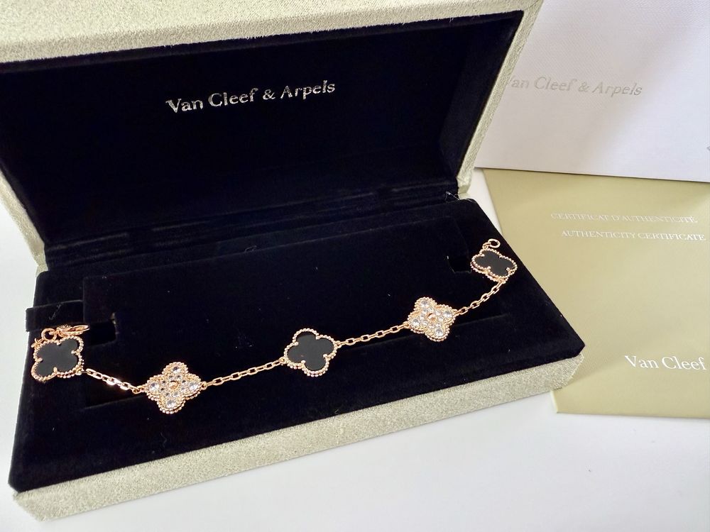 Van Cleef & Arpels Гривна с 18к Златно покритие - Цвят Черен Циркон