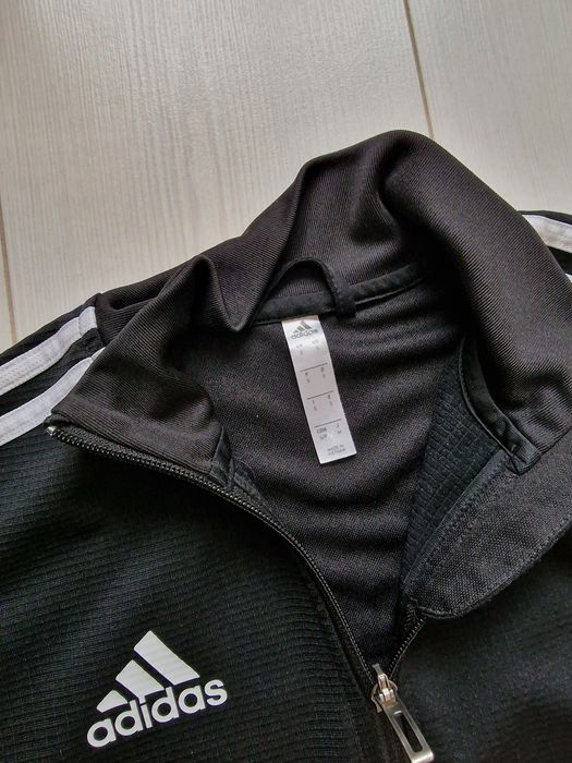 Екип*Анцуг*Adidas*