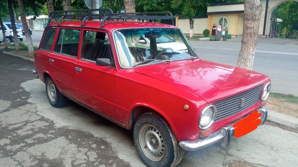 Vaz 2102 lada soriladi srochna