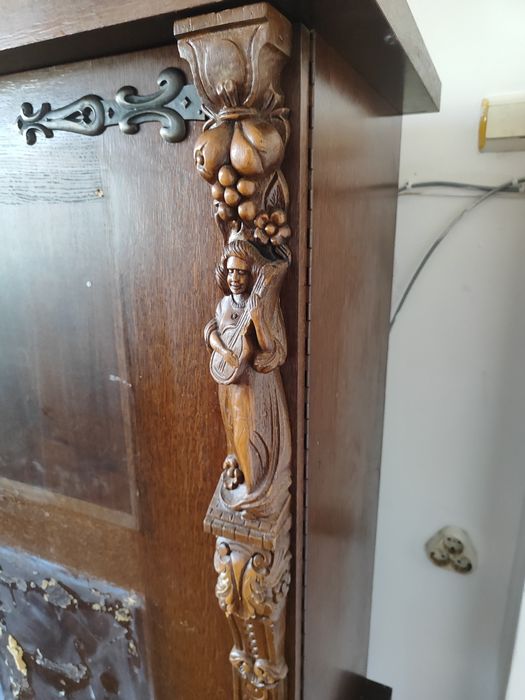 холандска секция с орнаменти