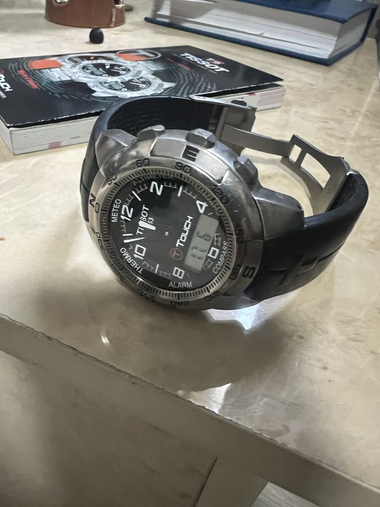Часы Tissot T-tach