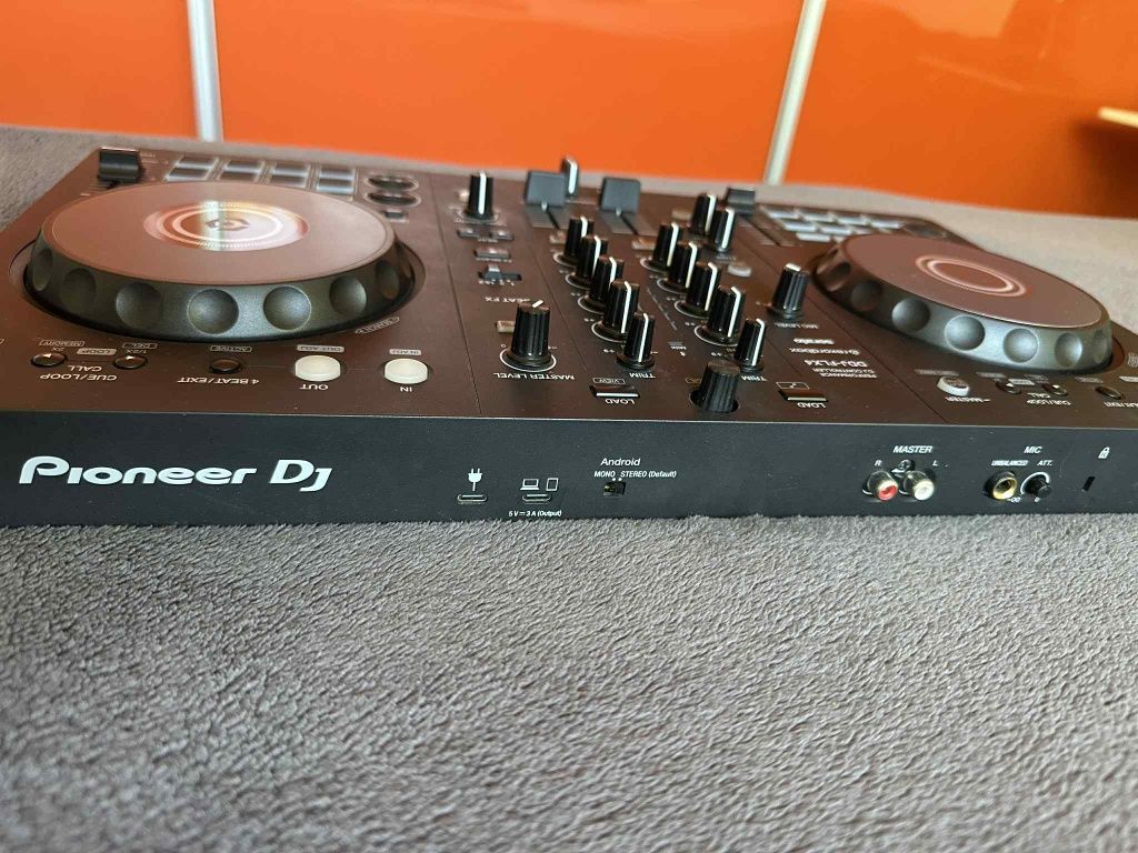 Pioneer DDJ-FLX4