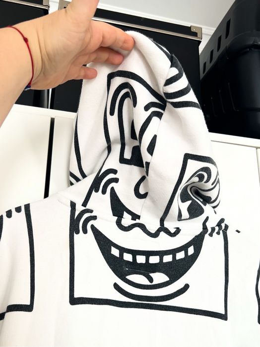 Суитчър BERSHKA x Kieth Haring