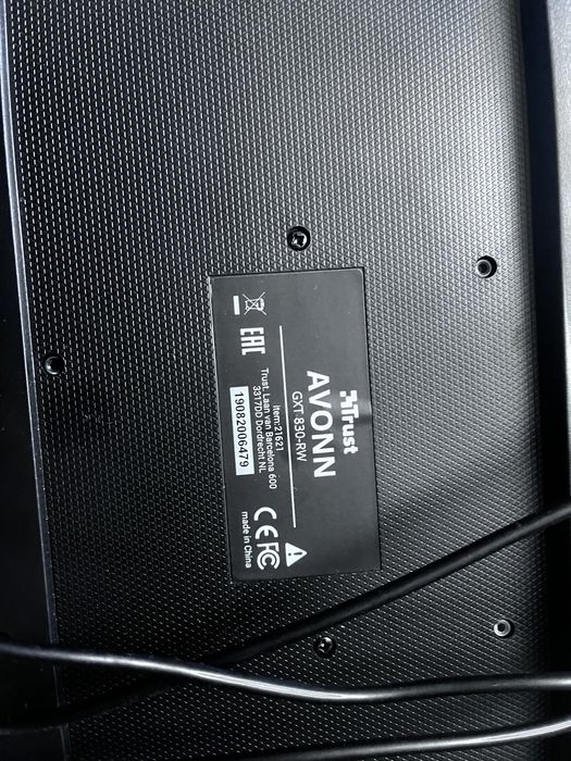 Vand 2 tastaturi