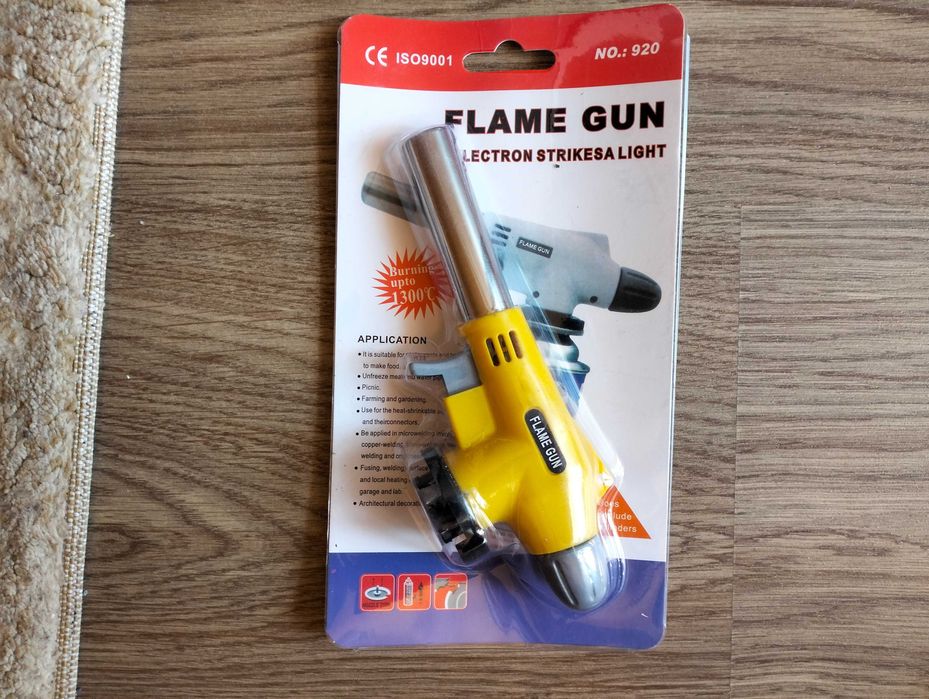 Arzator cu gaz flacara reglabila Flame Gun + butelie de gaz , NOU