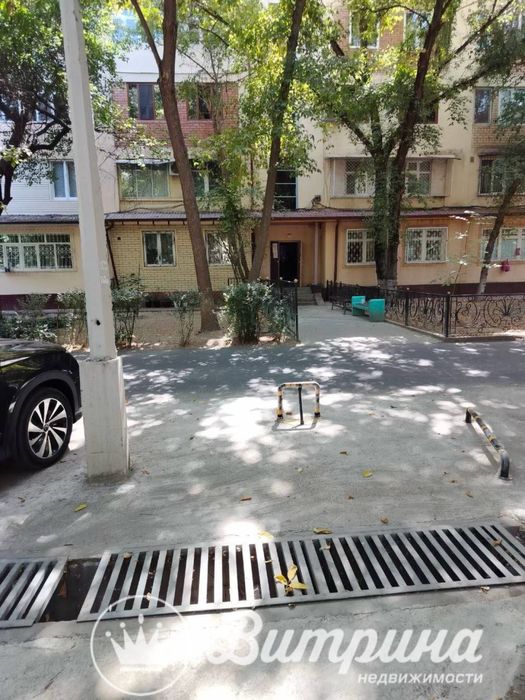 3-комнатная квартира в Яккасарайском районе