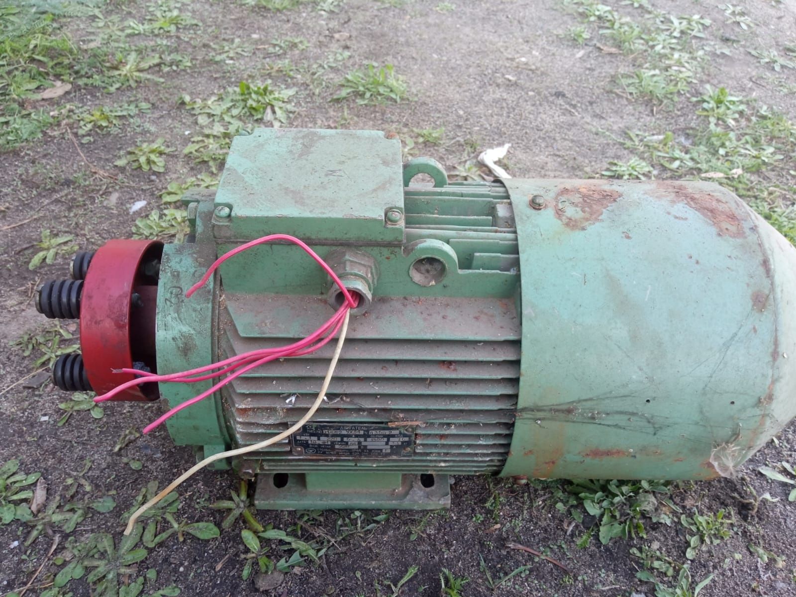 Электродвигатель