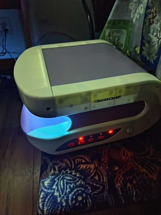 Se vinde uscator de unghi