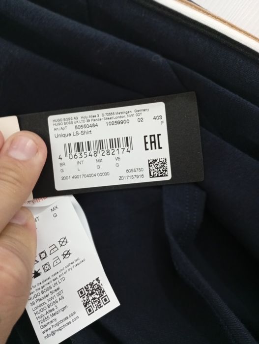 Tricou cu mânecă lungă BOSS.M și L.Originale.