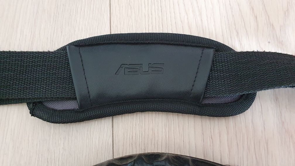 ASUS geanta laptop umăr originala stare f buna Curier OLX